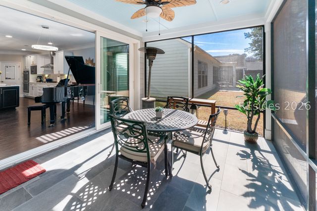 1565 Freshwater Ln, Bluffton, SC 29909