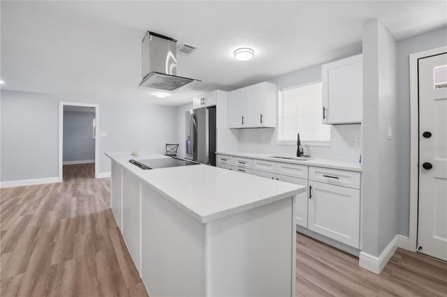 6618 N 23RD STREET, Tampa, FL 33610