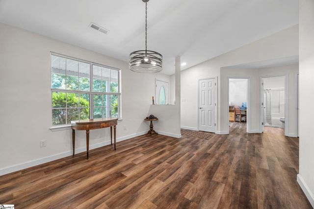 121 Confederate Lane, Greer, SC 29651