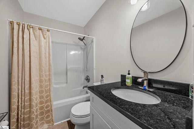 121 Confederate Lane, Greer, SC 29651