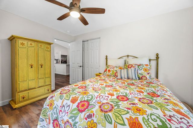 121 Confederate Lane, Greer, SC 29651