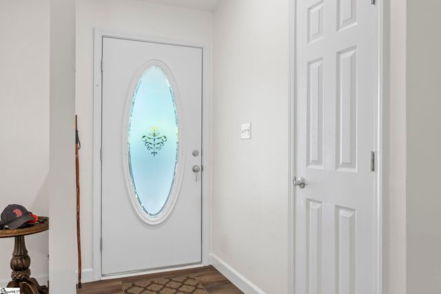 121 Confederate Lane, Greer, SC 29651