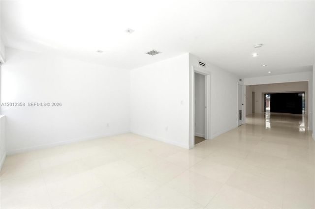 120 NE 49th St, Miami, FL 33137