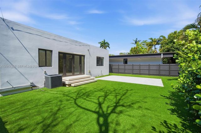 120 NE 49th St, Miami, FL 33137