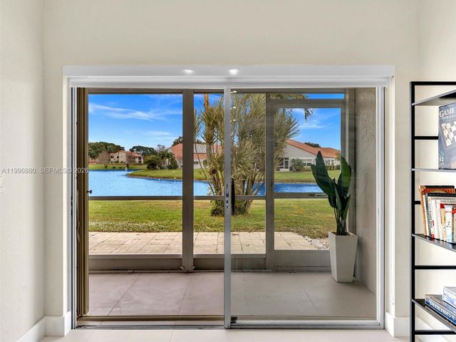 15212 W Tranquility Lake Dr 15212, Delray Beach, FL 33446