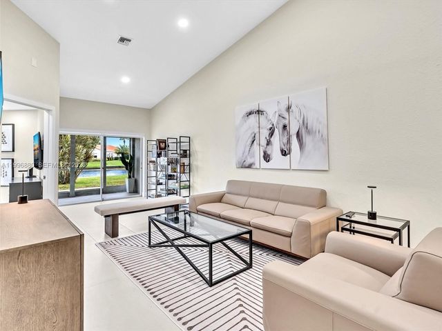 15212 W Tranquility Lake Dr 15212, Delray Beach, FL 33446