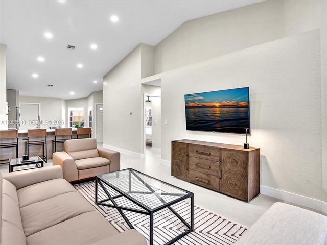 15212 W Tranquility Lake Dr 15212, Delray Beach, FL 33446