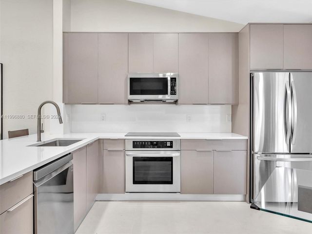 15212 W Tranquility Lake Dr 15212, Delray Beach, FL 33446