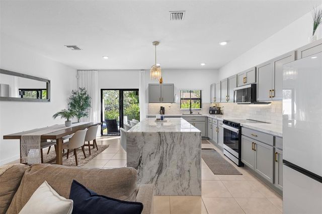 884 NW 3rd Terrace, Pompano Beach, FL 33060