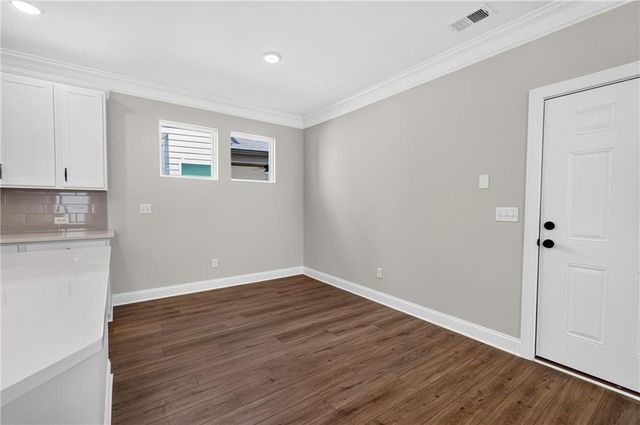 150 Marble Tree Way, Ball Ground, GA 30107