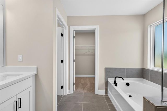 150 Marble Tree Way, Ball Ground, GA 30107