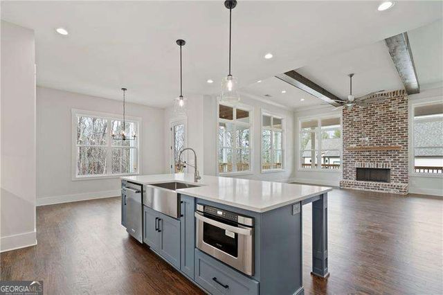 234 Aberdeen Way, Woodstock, GA 30188