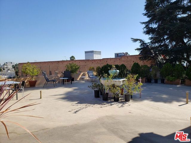 5640 Franklin Avenue 500, Los Angeles, CA 90028