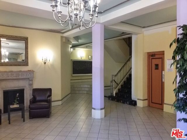 5640 Franklin Avenue 500, Los Angeles, CA 90028