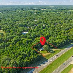 3875 US Highway 271 Highway N, Powderly, TX 75473