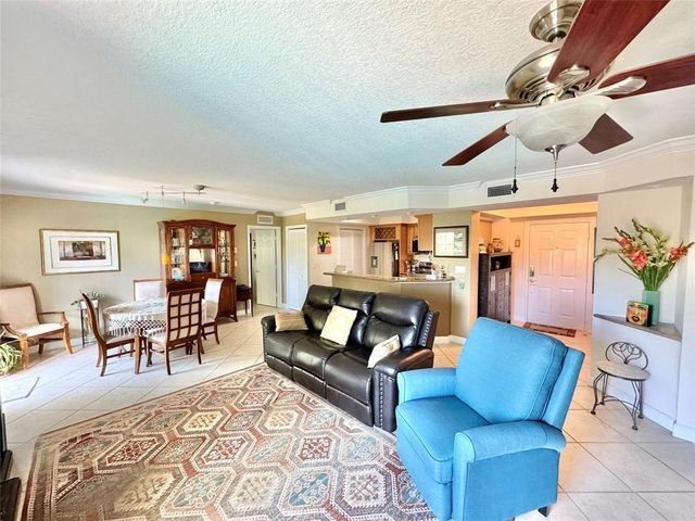 151 NE 16th Avenue 367, Fort Lauderdale, FL 33301