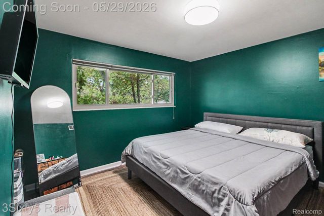 2198 Saint Joseph Street, West Bloomfield Charter Township, MI 48324