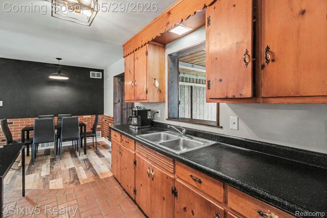 2198 Saint Joseph Street, West Bloomfield Charter Township, MI 48324