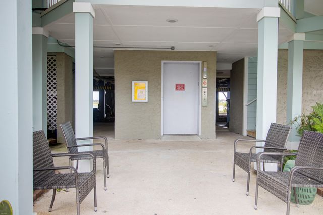 163 Marsh View Villas, Folly Beach, SC 29439