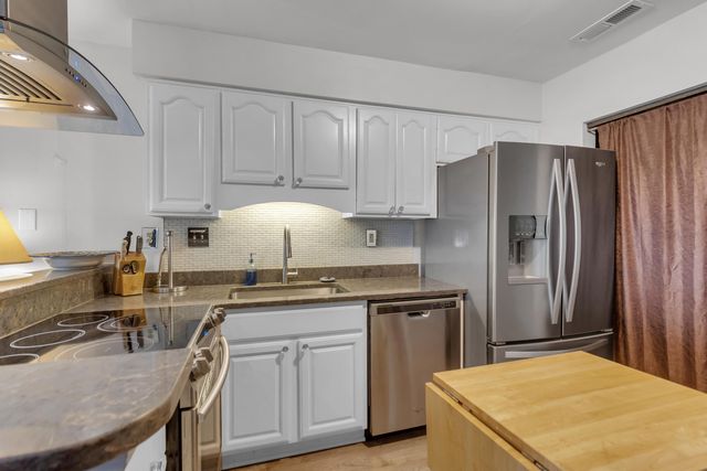 163 Marsh View Villas, Folly Beach, SC 29439