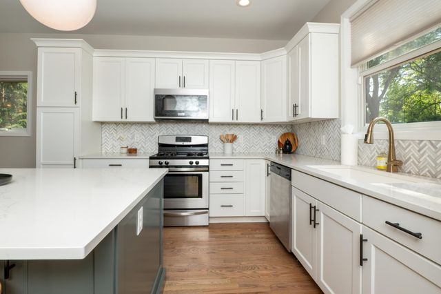 4101 James Avenue N, Minneapolis, MN 55412