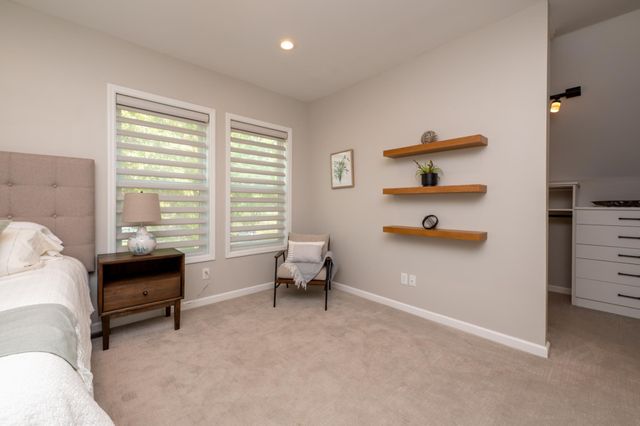 4101 James Avenue N, Minneapolis, MN 55412