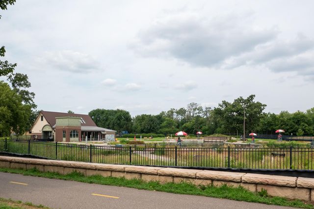 4101 James Avenue N, Minneapolis, MN 55412
