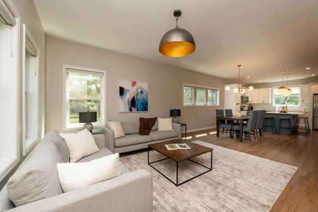 4101 James Avenue N, Minneapolis, MN 55412