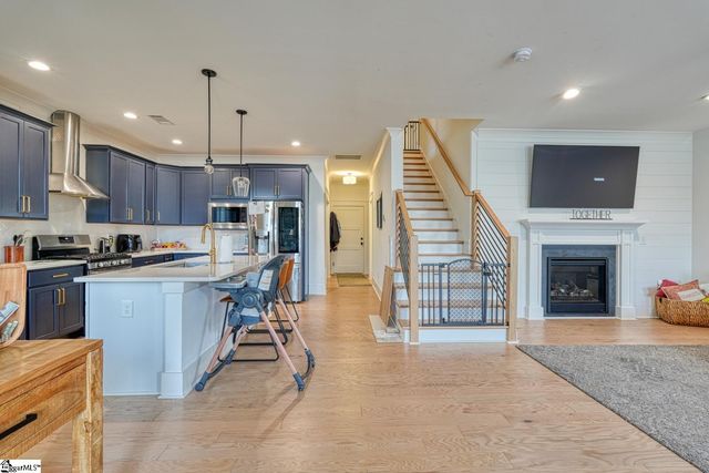 1216 N Pinot Road, Duncan, SC 29334