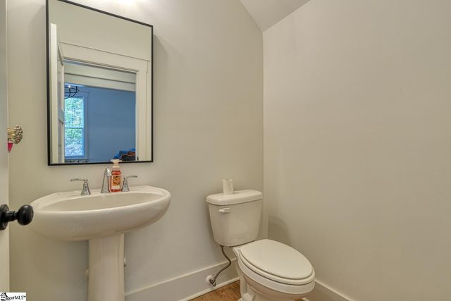 1216 N Pinot Road, Duncan, SC 29334