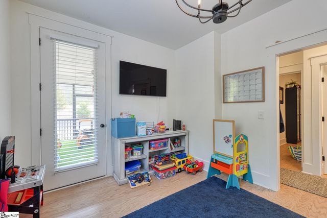 1216 N Pinot Road, Duncan, SC 29334