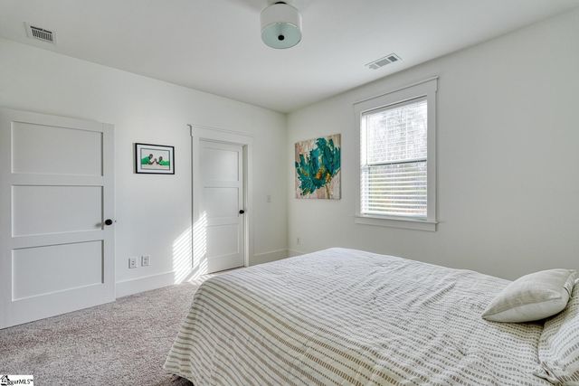 1216 N Pinot Road, Duncan, SC 29334