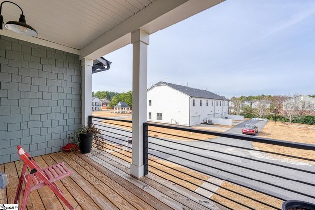 1216 N Pinot Road, Duncan, SC 29334