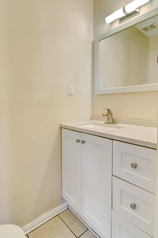 7204 Schneider Avenue, Hammond, IN 46323