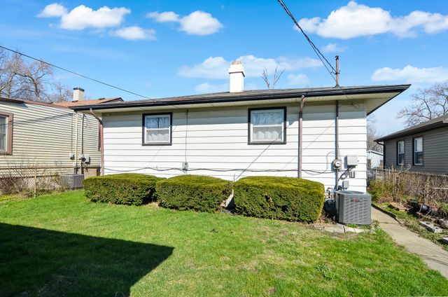 7204 Schneider Avenue, Hammond, IN 46323