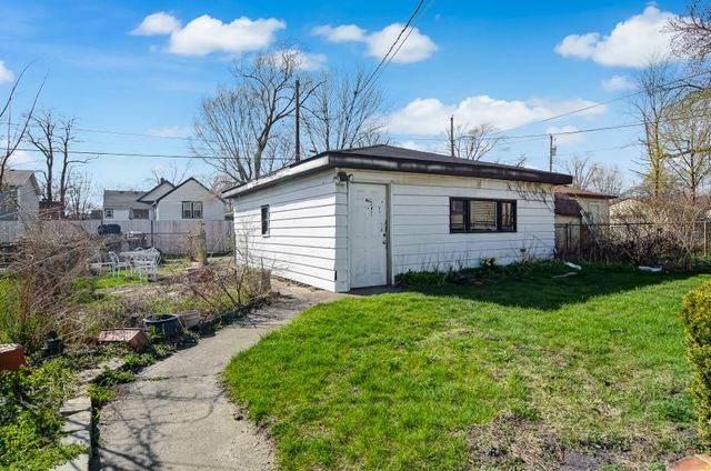 7204 Schneider Avenue, Hammond, IN 46323