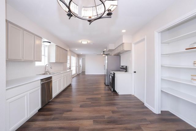 1506 Wilshire Park Drive, Houston, TX 77038