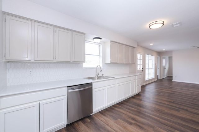 1506 Wilshire Park Drive, Houston, TX 77038