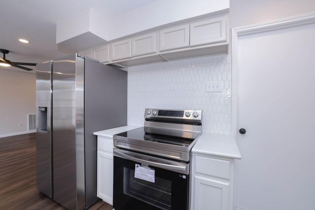 1506 Wilshire Park Drive, Houston, TX 77038