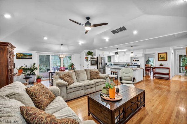 34580 Sherbrook Park Drive, Solon, OH 44139