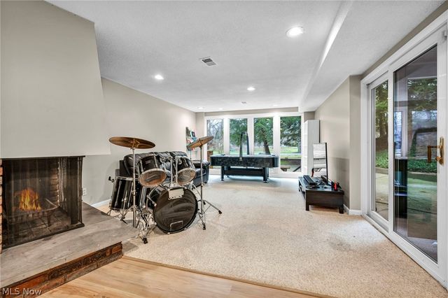34580 Sherbrook Park Drive, Solon, OH 44139