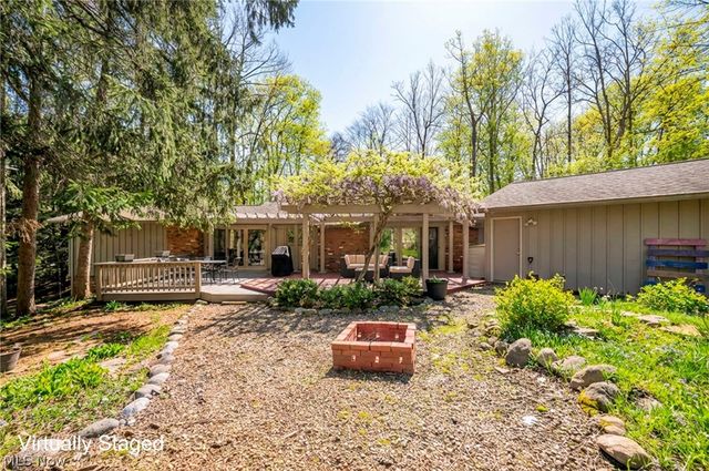 34580 Sherbrook Park Drive, Solon, OH 44139