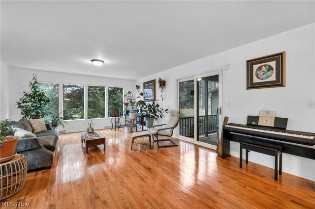 34580 Sherbrook Park Drive, Solon, OH 44139