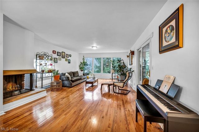 34580 Sherbrook Park Drive, Solon, OH 44139