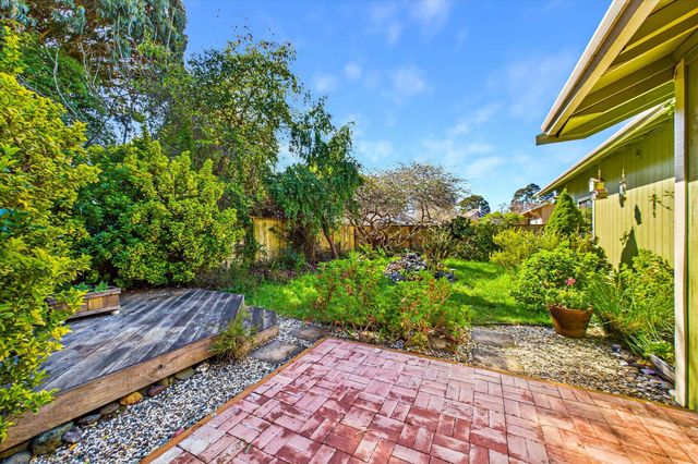 1915 Acacia Court, Mckinleyville, CA 95519