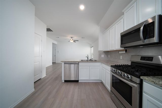 18450 White Stallion Lane, Hockley, TX 77447