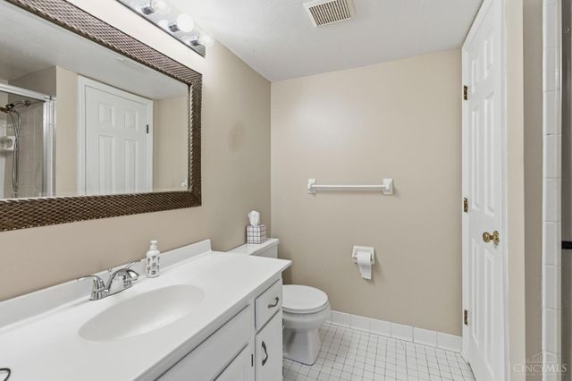 4044 White Chapel Lane, Loveland, OH 45140