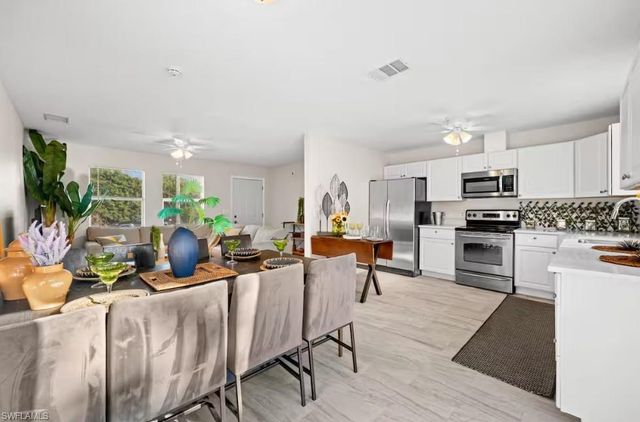 2715 Lee ST, Punta Gorda, FL 33950