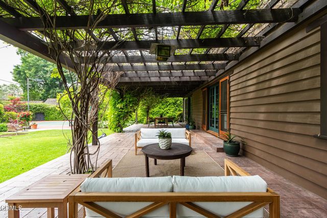 2041 Ashbourne Drive, South Pasadena, CA 91030