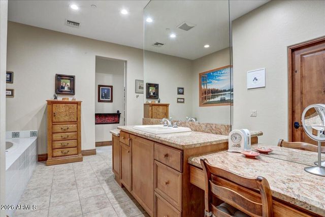 3134 S AMBLE Pass, Gold Canyon, AZ 85118